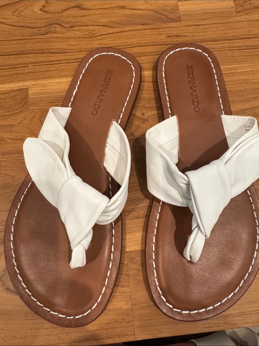 Bernardo White Knot Toe-Post Sandals with Brown Footbed